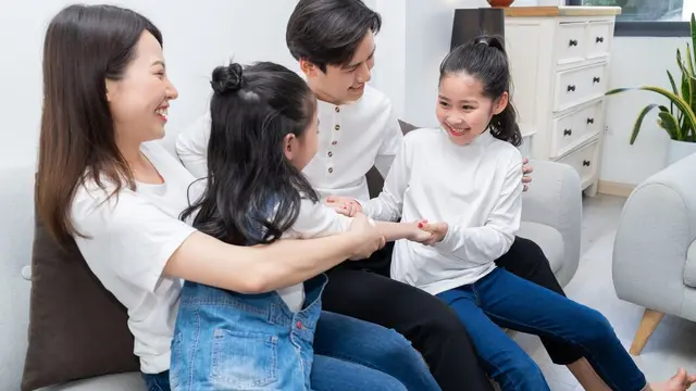 Memberikan kenyamanan terhadap anak