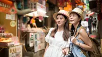 Walking Tour, Wisata Jalan Kaki yang Jadi Tren Seru untuk Olahraga dan Berkomunitas