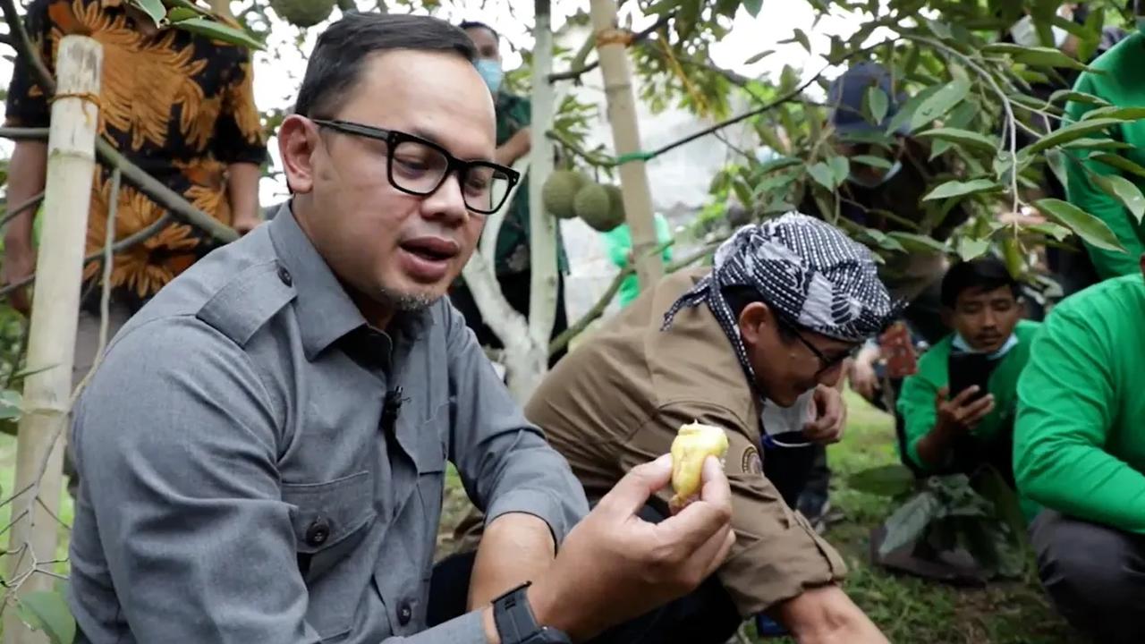 Namun, hal itu dapat dibuktikan oleh Erick Thohir yang mana pada saat ini dia bisa menduduki posisi teratas sebagai cawapres pilihan masyarakat