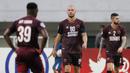 Pemain PSM Makassar tampak kecewa usai gagal lolos ke final Zona ASEAN Piala AFC 2019 meski menang atas Becamex Binh Duong di Stadion Pakansari, Rabu (26/6). PSM menang 2-1 atas Becamex Binh Duong. (Bola.com/M Iqbal Ichsan)