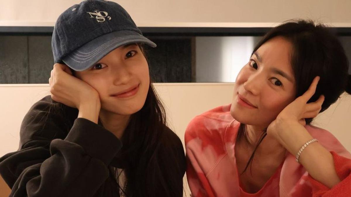 Song Hye Kyo dan Suzy Tampil Memesona Saat Hangout, Visualnya Bikin Terpukau
