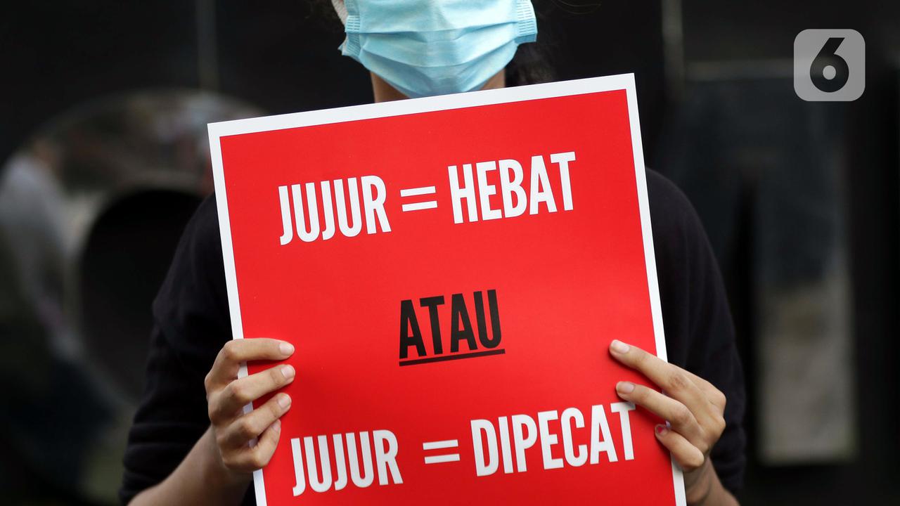 FOTO: Aksi Dukungan Bagi 75 Pegawai KPK