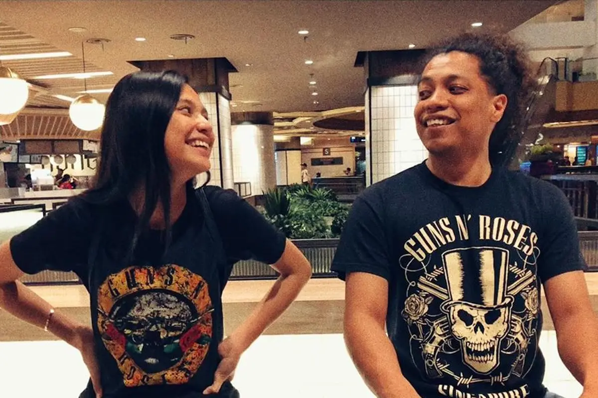 Tak Direstui Orangtua, Ini 7 Momen Kemesraan Indah Permatasari dan Arie Kriting