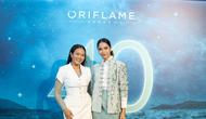 Yura Yunita dan Putri Marino berfoto bersama dalam acara 40th Anniversary Oriflame Indonesia. [Dok/Oriflame Indonesia]