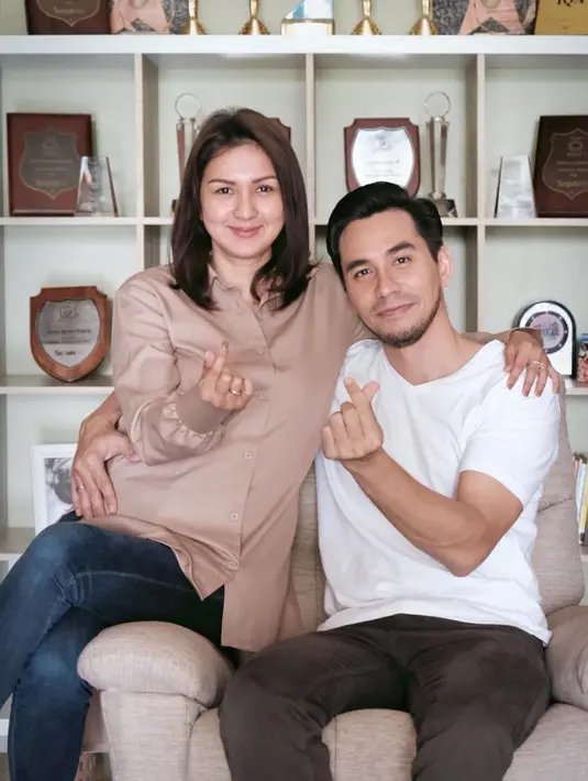 (Instagram/darius_sinathrya)