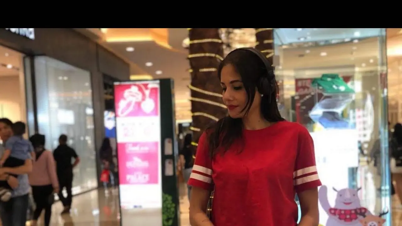 Chantal Dewi