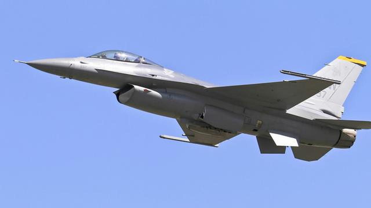 AS Bantah Klaim Iran Soal Jet Tempur F-15 Ditembak Jatuh