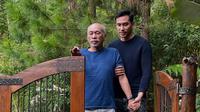 Ayah Darius Sinathrya, Pudjono Sugiardho Kartoprawiro wafat pada 21 Mei 2025, bertepatan dengan ulang tahun sang aktor ke-40. Ini 6 potret kenangannya. (Foto: Dok. Instagram @dagnesia)
