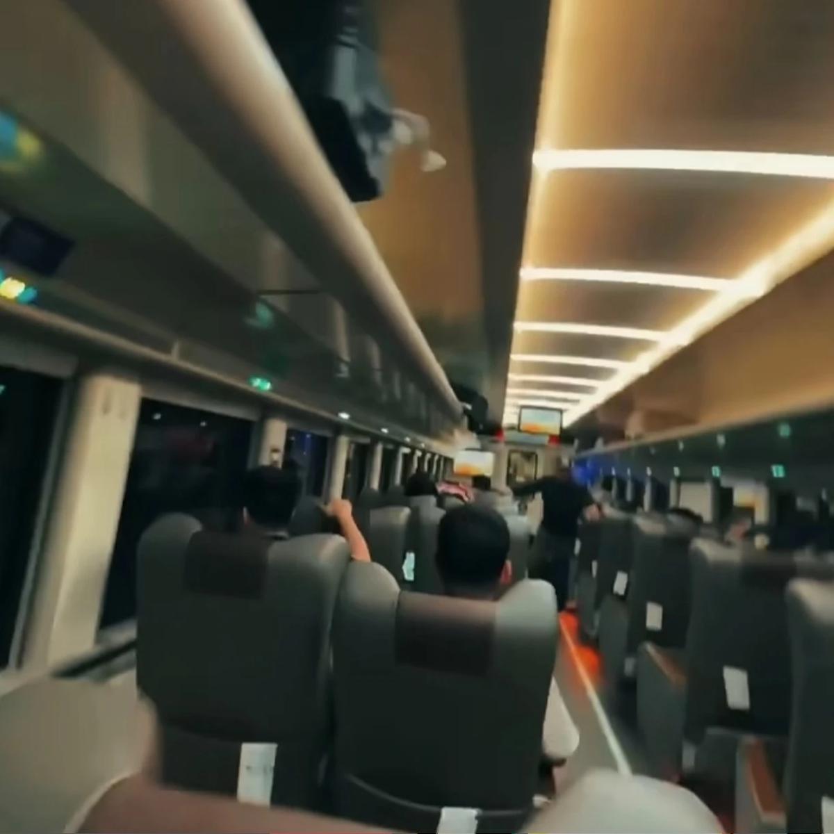 Beredar Video Kepanikan Penumpang KA Argo Bromo Anggrek saat Hantam Commuter Line di Bekasi Timur