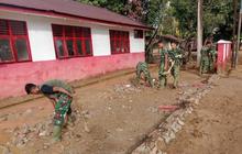 TNI Pulihkan Sekolah Tapanuli Tengah Pascabanjir, Siswa Siap Belajar Kembali