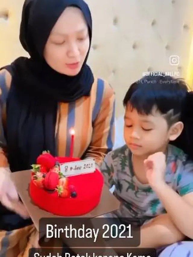 7 Potret Imel PC saat Rayakan Ulang Tahun Ketika Lawan Kanker Langka yang Bikin Haru