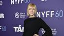 Aktris Australia, Cate Blanchett berpose saat menghadiri pemutaran perdana film "Tár" selama Festival Film New York ke-60 di Alice Tully Hall di New York pada Senin, 3 Oktober 2022. Cate Blanchett tampil memukau dalam balutan bodysuit hitam dengan lengan dramatis. (Photo by Evan Agostini/Invision/AP)
