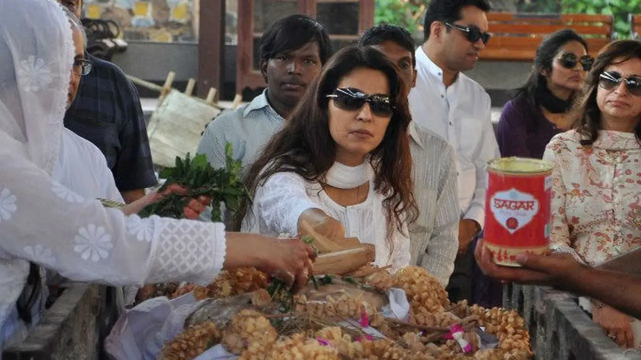 Kakak Juhi Chawla Meninggal