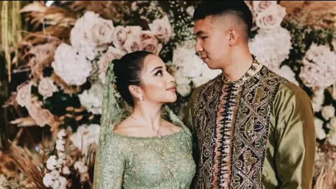 6 Momen Pertunangan Nikita Willy dan Indra Priawan, Digelar Tertutup