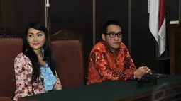 Sidang hari ini mengagendakan jawaban dari pihak Sandy Tumiwa selaku tergugat, Jakarta, (1/9/14). (Liputan6.com/Andrian M Tunay)