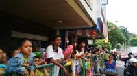 3 Jam Jelang Cap Go Meh, Warga Menyemut di Jalan Surya Kencana