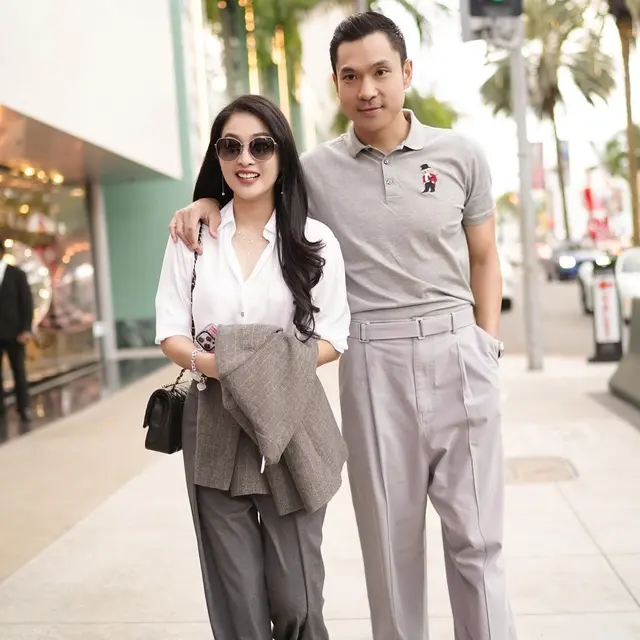6 Potret Liburan Sandra Dewi dan Harvey Moeis ke Berbagai Negara,