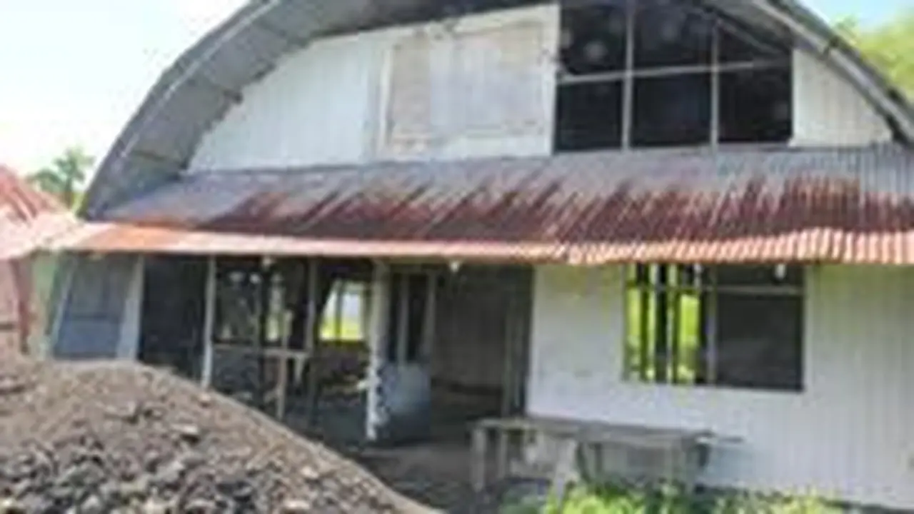 Bandara Utarom Kaimana