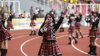 Grup vokal JKT48 hibur penonton laga persahabatan antara Bhayangkara FC dan FC Tokyo di Stadion Utama Gelora Bung Karno (GBK), Senayan, Jakarta, Sabtu (27/1). (Liputan6.com/Faizal Fanani)