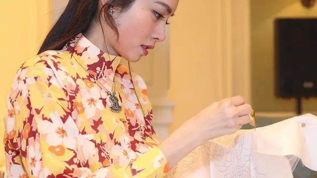 Nong Poy Transgender Tercantik