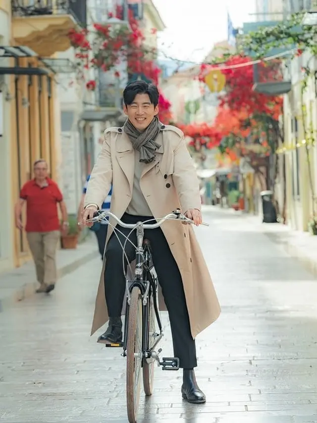 Yoon Kye Sang dalam drama Chocolate. (JTBC via Soompi)
