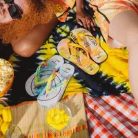 Luncurkan koleksi dengan rangkaian flip-flops dan aksesoris yang belum pernah diluncurkan sebelumnya