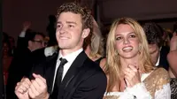 Justin Timberlake dan Britney Spears (E!)