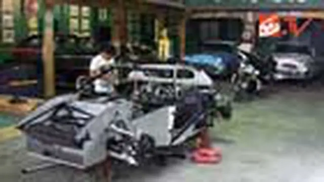 Aneka Mobil Rakitan Klasik di Bengkel Hotrod