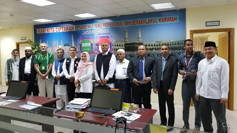 Misi Haji Pakistan dan Banglades yang belajar tentang pengelolaan jemaah haji Indonesia.