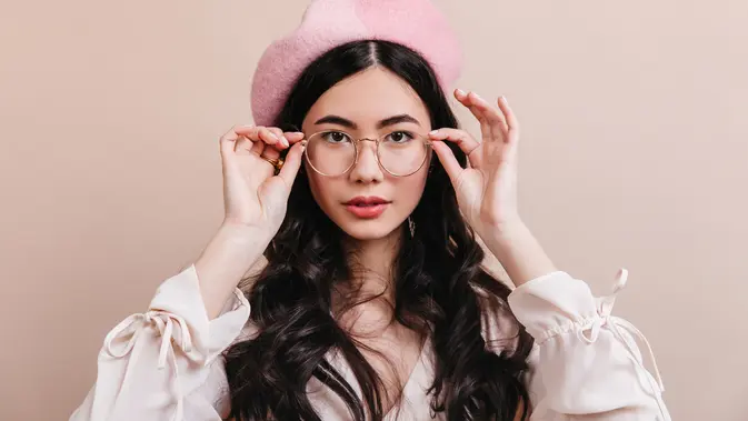 10 Kode Rahasia yang Mengungkap Orang yang Berpura-pura Menyukaimu