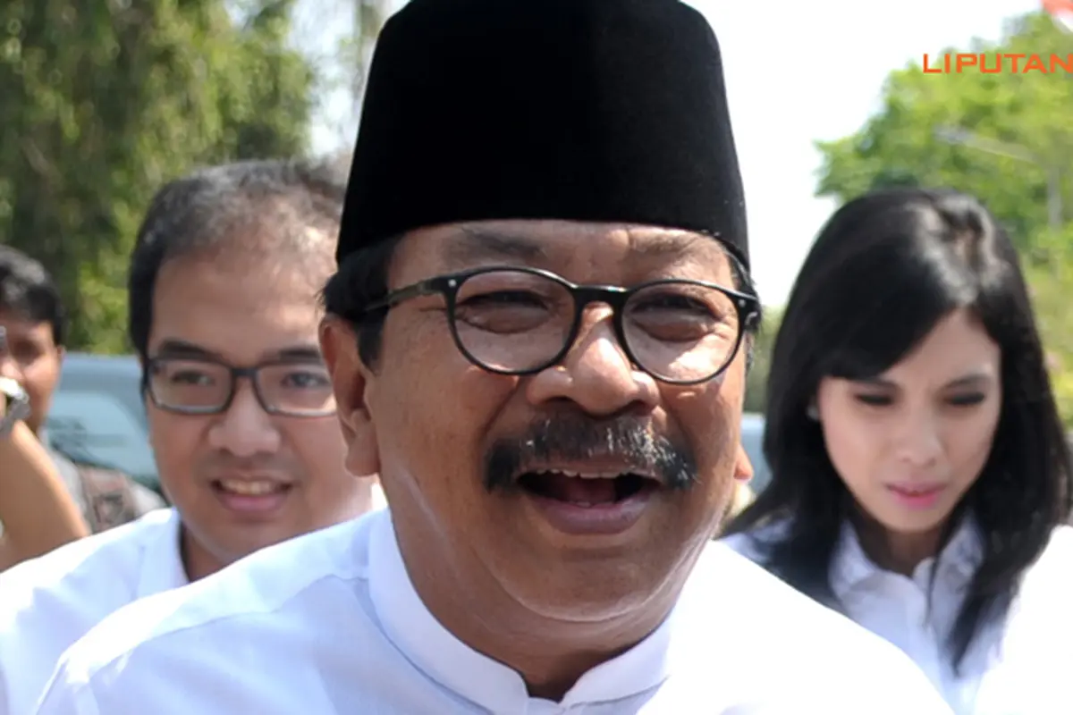 soekarwo7-130829b.jpg