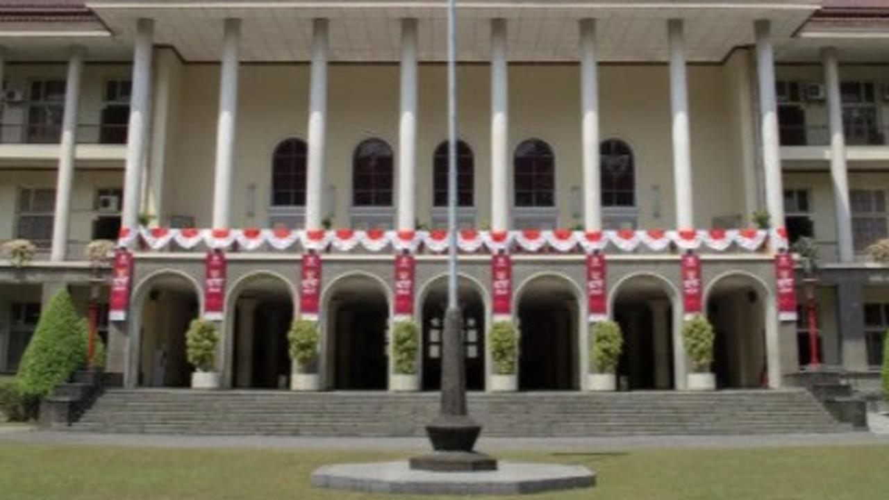 Gedung UGM