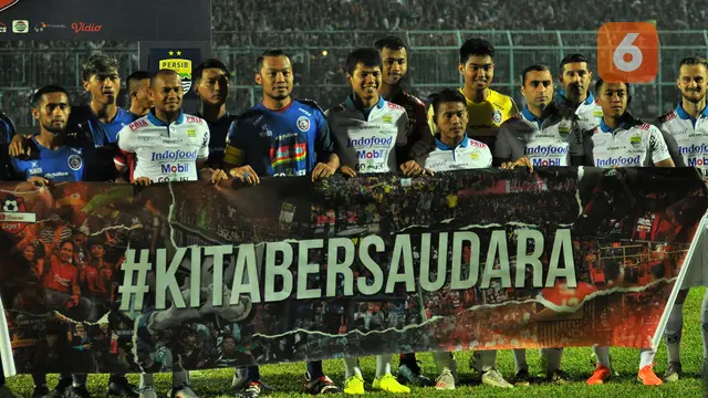 Arema FC vs Persib Bandung