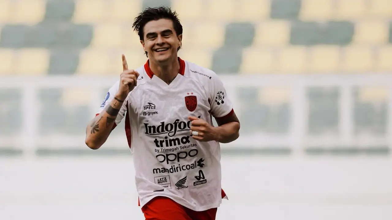 Winger Bali United, Diego Campos.