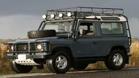 2015, Land Rover Defender Undur Diri?
