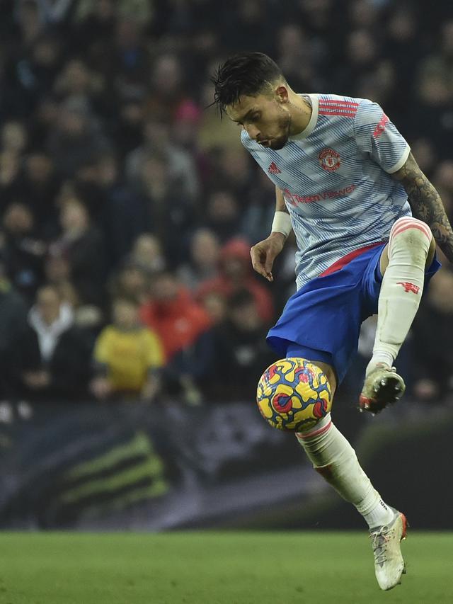 Philippe Coutinho Cetak Gol, Aston Villa Tahan Imbang Manchester United