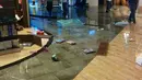 Suasana AEON Mall pasca disambar petir, BSD, Tangerang Selatan, Rabu (20/4/2016).Belum diketahui ada korban atau tidak dalam peristiwa ini. (Istimewa)