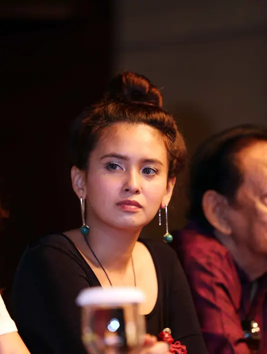 Ayushita hadir dalam acara syukuran film Kartini di Djakarta Theatre XXI Club, kawasan Thamrin, Jakarta Pusat, Kamis (14/7/2016). (Nurwahyunan/Bintang.com)