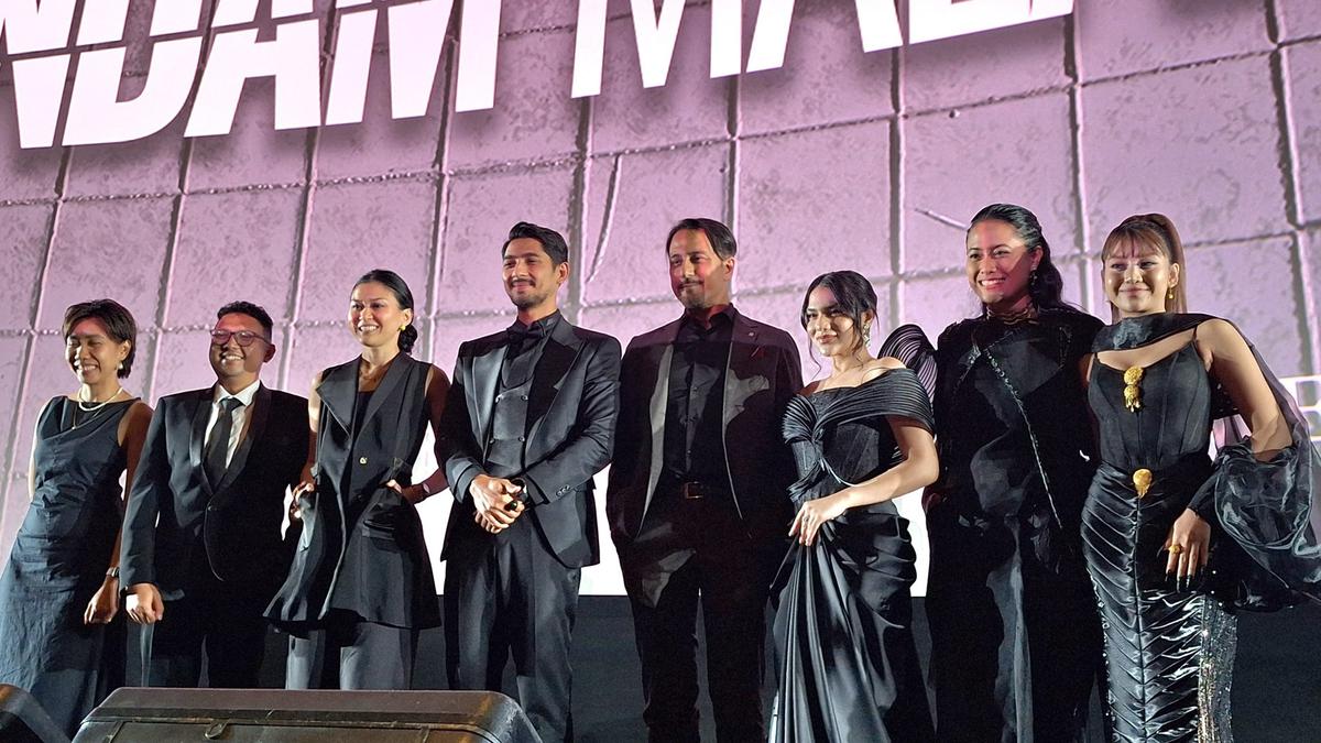 Davina Karamoy Grogi Beradu Akting dengan Arya Saloka dalam Film 'DENDAM MALAM KELAM'