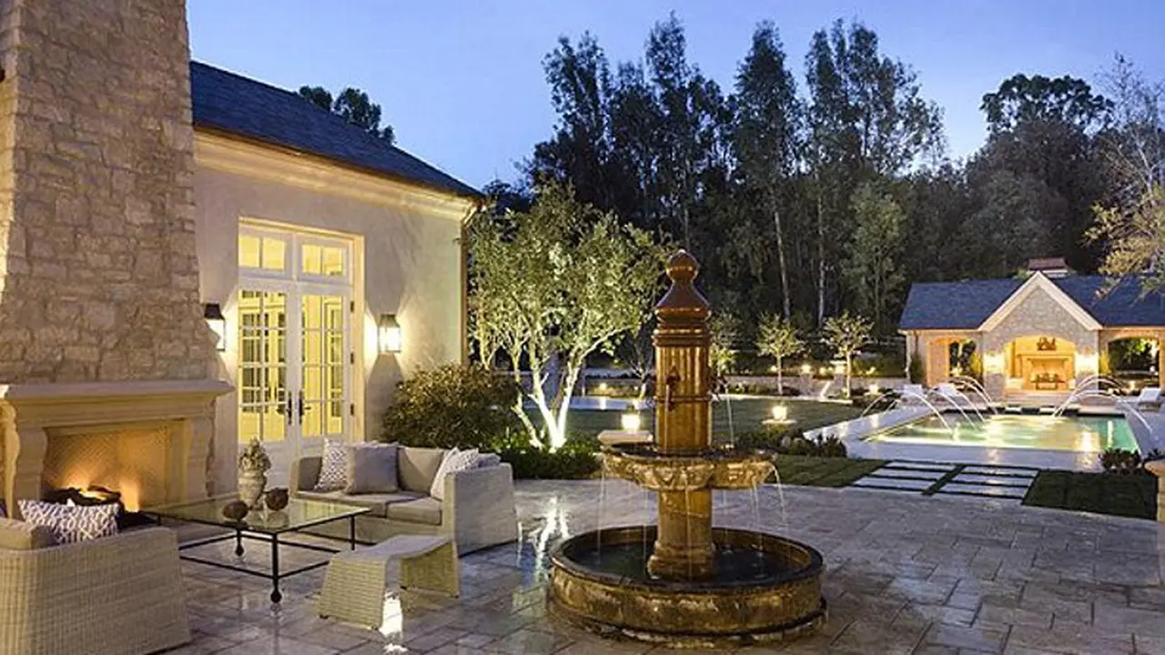 Kimye New House 0814 3