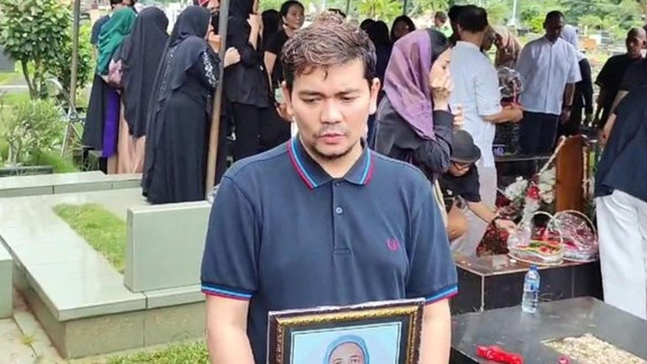 Innalilahi Wa Innalilahi Rojiun Indra Bekti Berduka, Setro Partini Sang Ibu Sambung Meninggal Dunia