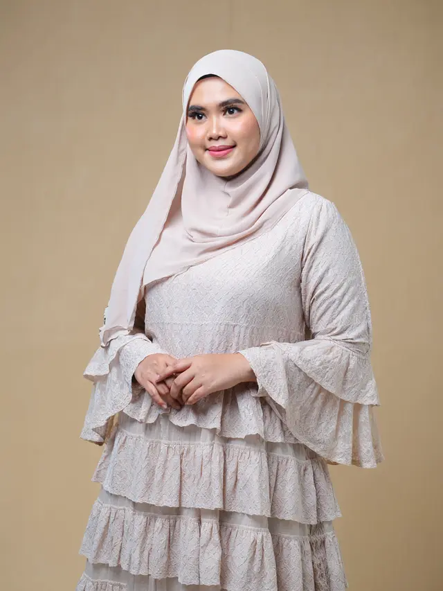 Dress Brokat untuk Orang Gemuk Berkerudung