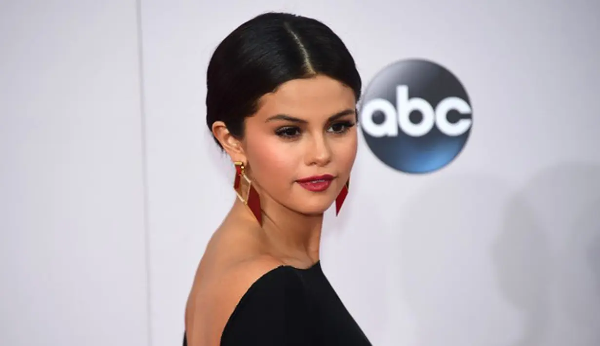 Di era digital seperti sekarang ini, media sosial bisa menghasilkan pundi-pundi bukan hal yang mengherankan. Seperti yang dilakukan Selena Gomez dengan unggahan foto-foto di akun Instagramnya. (AFP/Bintang.com)