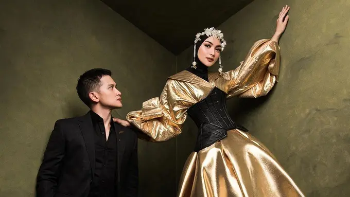 7 Potret Prewedding Citra Kirana dan Rezky Aditya dengan Suasana