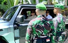 Prabowo Kunjungi Prajurit Miangas, Beri Kejutan di Ujung Utara RI