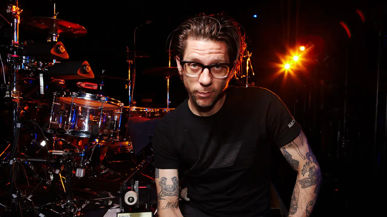Blink 182 Jadi Alasan Atom Willard Tinggalkan Angels and Airwaves