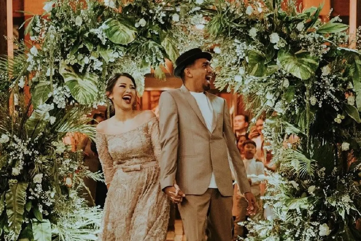 Mutia Ayu dan Glenn Fredly