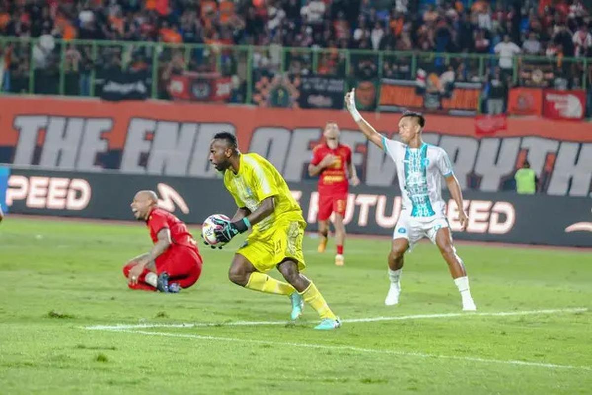 Hasil BRI Liga 1 PSBS Biak vs Arema FC: Gol Menit Akhir Singo Edan Buyarkan Kemenangan Badai Pasifik