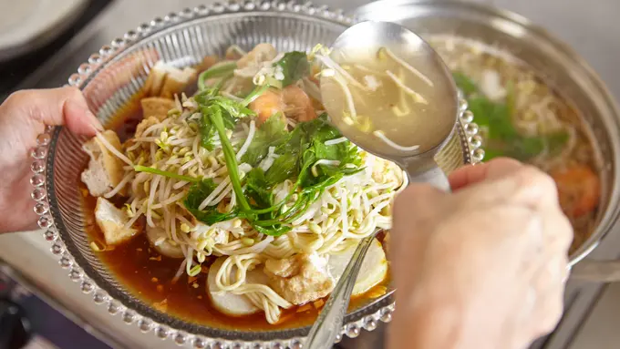 Resep Lontong Mie Surabaya