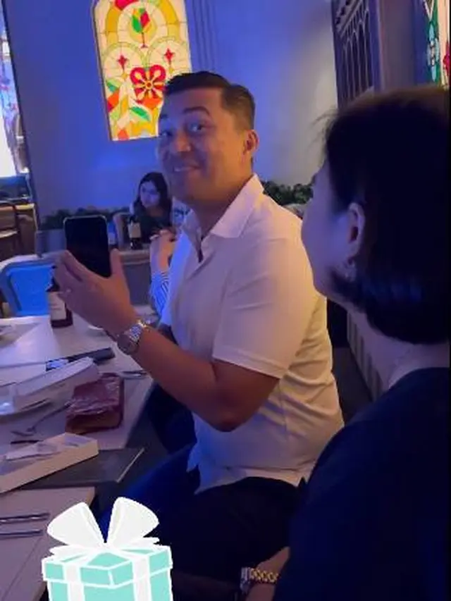7 Momen Ulang Tahun Anjasmara ke 48 Tahun, Dapat Hadiah Mahal dari Istri